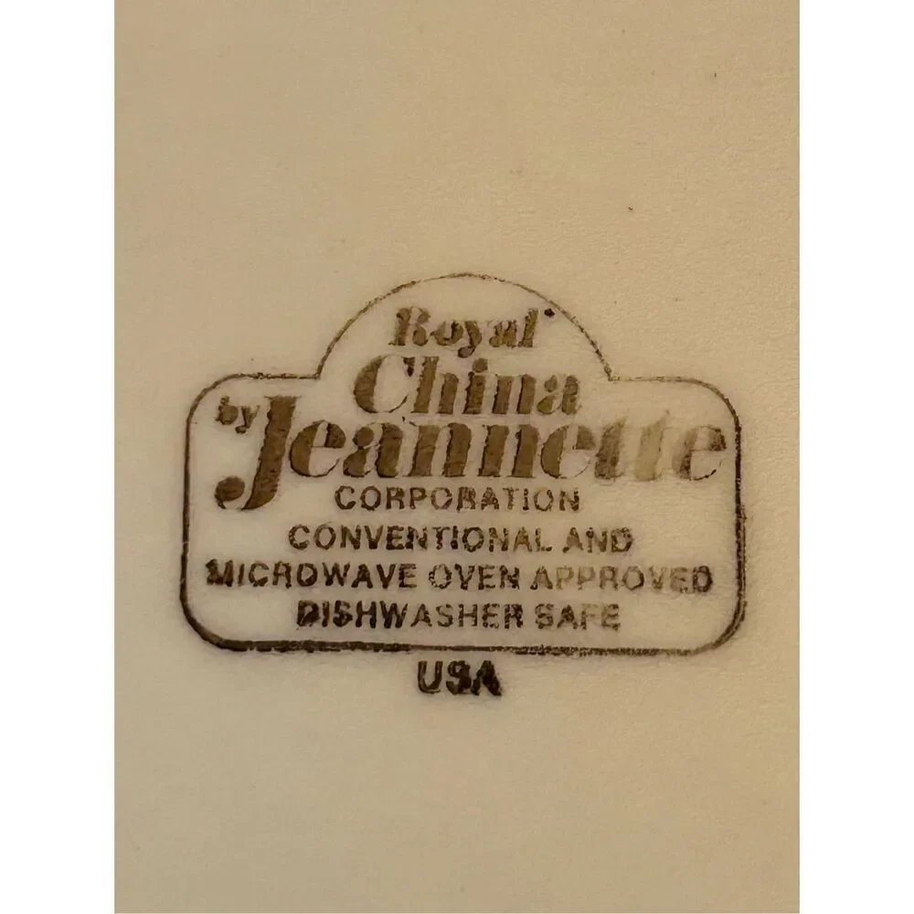 Vintage Currier & Ives American Farm Scene Royal China Jeannette Corp Plate Pie